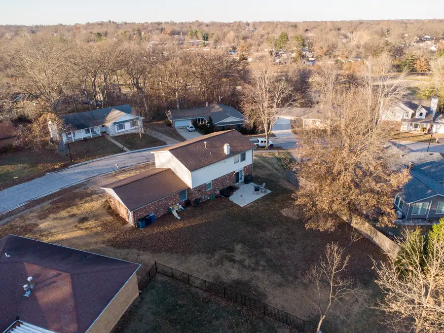 260 Monroe Mill Drive, Ballwin, MO 63011 - Image #3