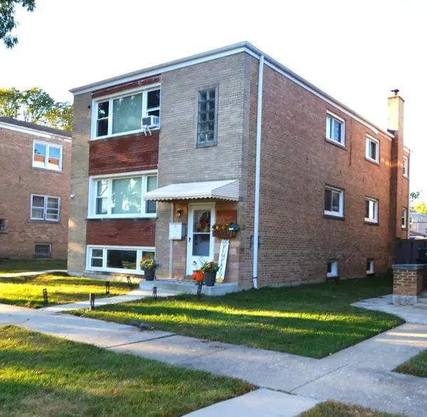 10332 Elizabeth Street , 1, Westchester, IL 60154