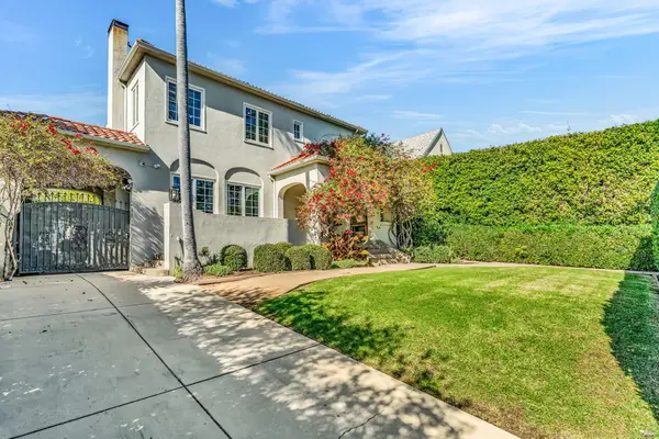 911 S Victoria Avenue, Los Angeles, CA 90019