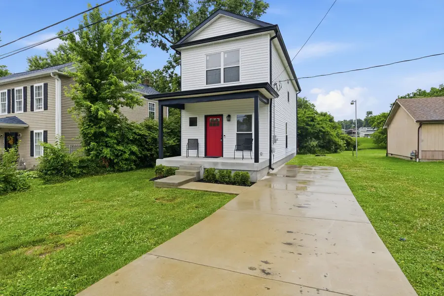 310 E Main St, Simpsonville, KY 40067 - #2