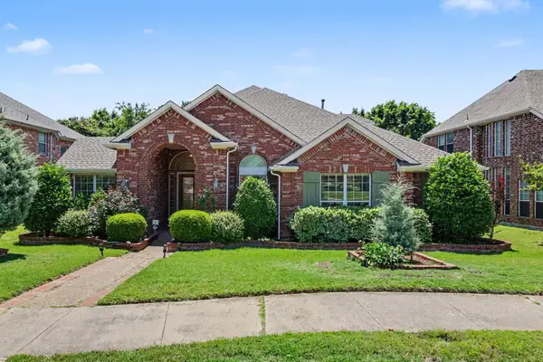 9895 Carriage Hill Lane, Frisco, TX 75035