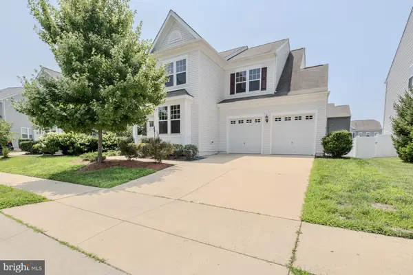 43699 Sweetbay Street, California, MD 20619