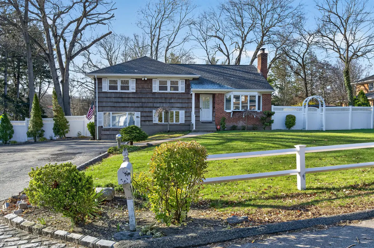 304 Maplewood Road, Huntington Station, NY 11746 - #1