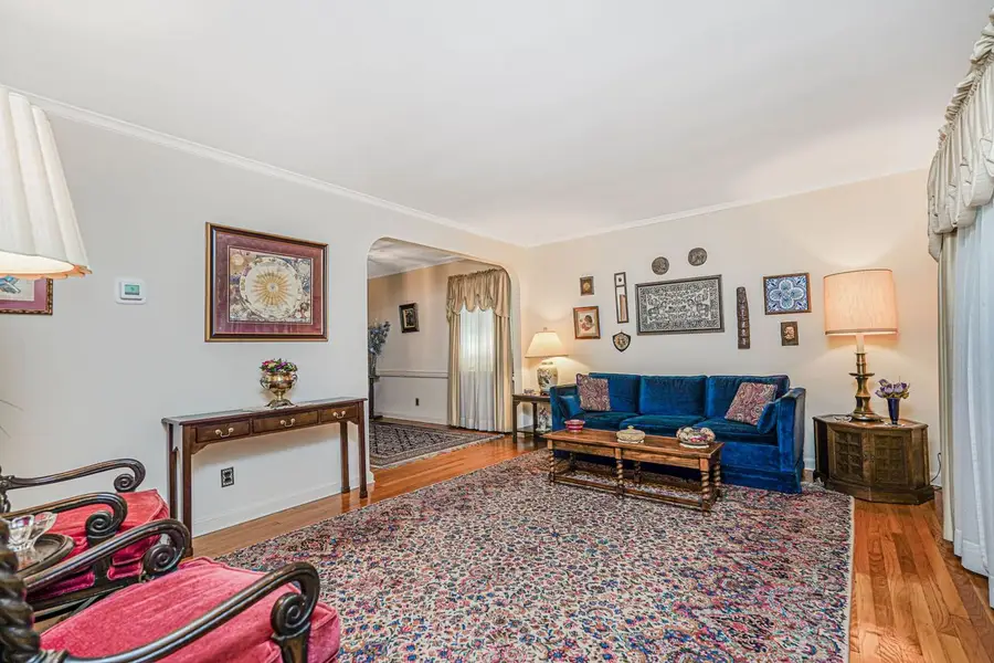 36 Shaw Place, Staten Island, NY 10302 - Image #2