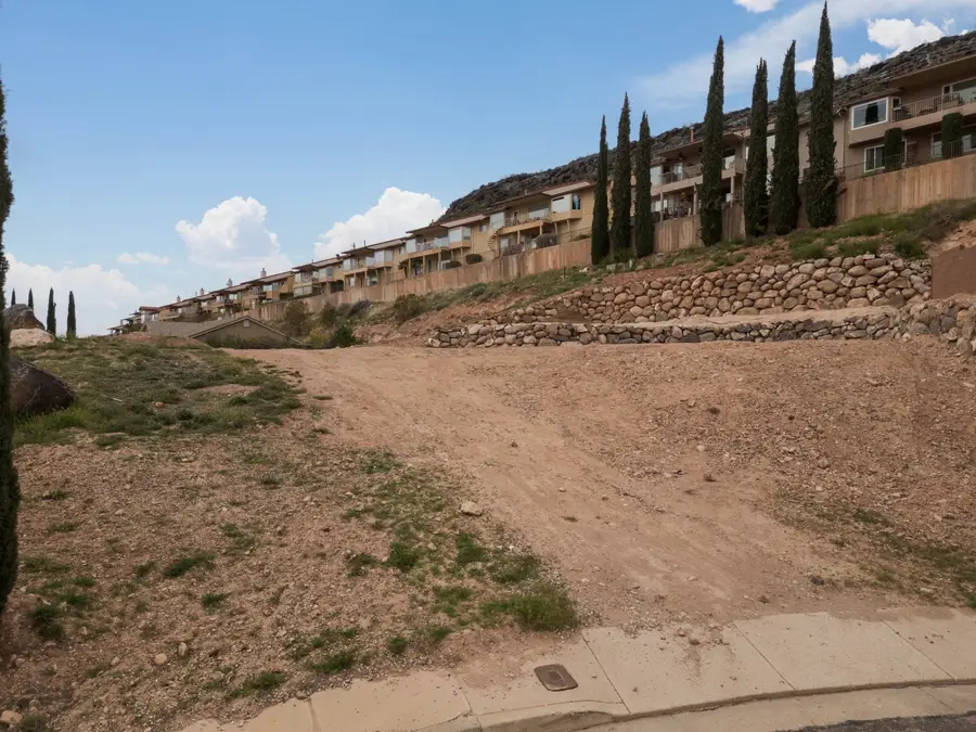 663 W 65 S, Saint George, UT 84770 - #3