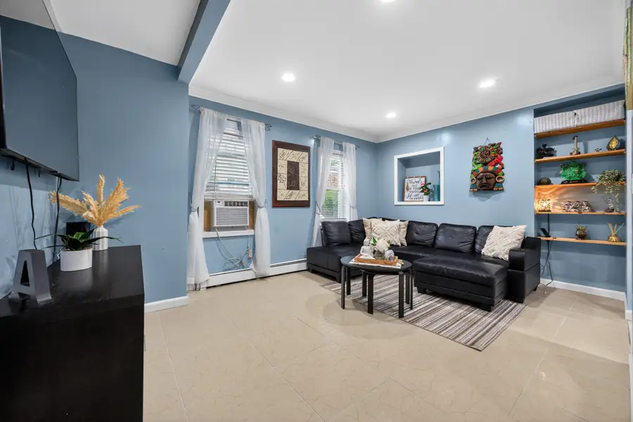 163 MACARTHUR AVE, Garfield, NJ 07026 - #2