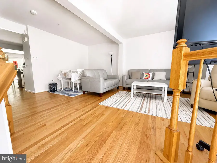 10417 Heathside Way, Potomac, MD 20854 - #3