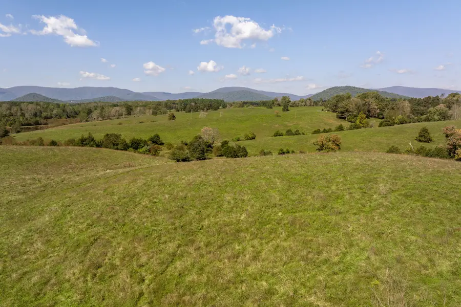 955 Simmons Gap Rd, Dyke, VA 22935 - Image #3