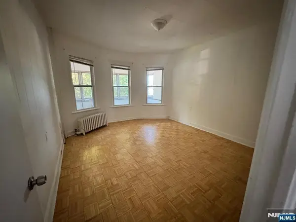 365 Harding Avenue, Clifton, NJ 07011