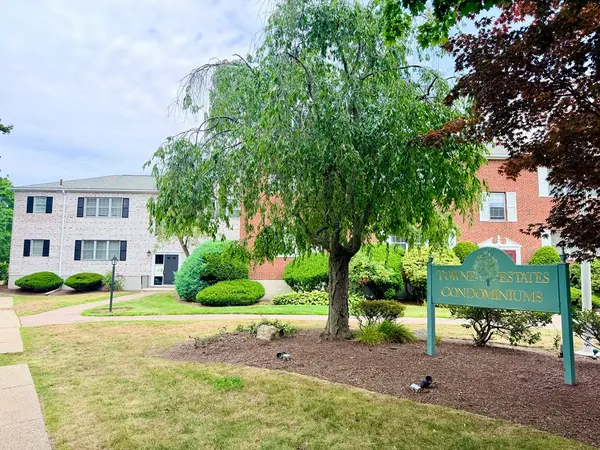 185 Lake Shore Road , #1, Boston, MA 02135