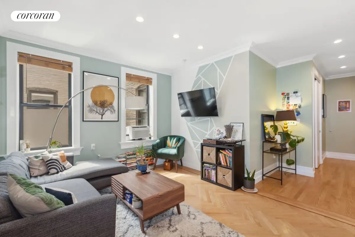 24-39 38th Street #D7, Queens, NY 11103 - #1