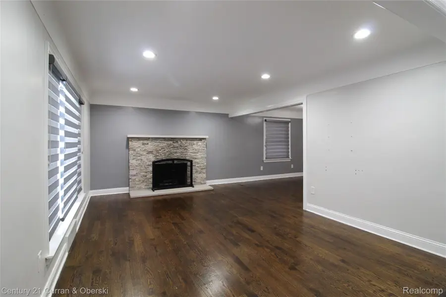 322 Tannahill Street, Dearborn, MI 48124 - #2