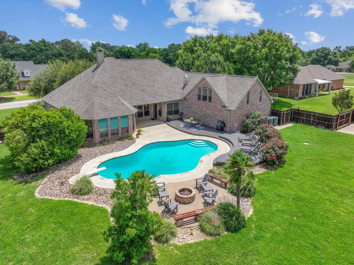 225 Chester Drive, Canton, TX 75103 - Image #1