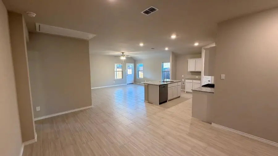 8445 Hollymead Lane, Fort Worth, TX 76131 - #3