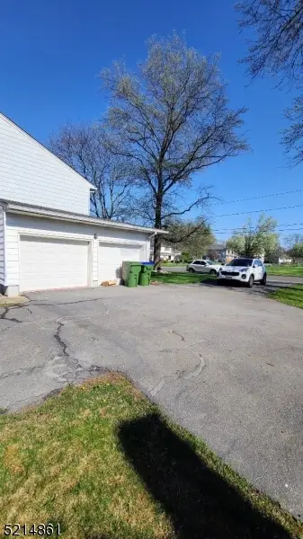 29 Ventnor Dr, Edison, NJ 08820-2735 - #3