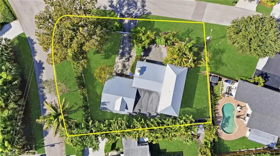 1260 Forest Avenue, Naples, FL 34102 - #2