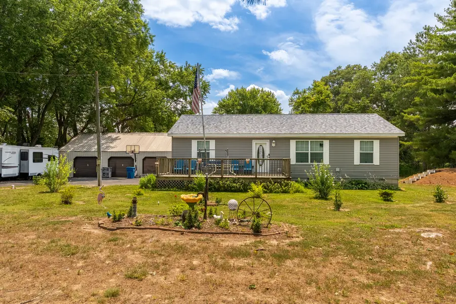 8184 Knox Road, West Frankfort, IL 62896 - #2