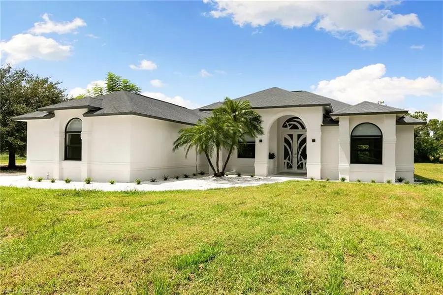 221 10th Street Se, Naples, FL 34117 - #2