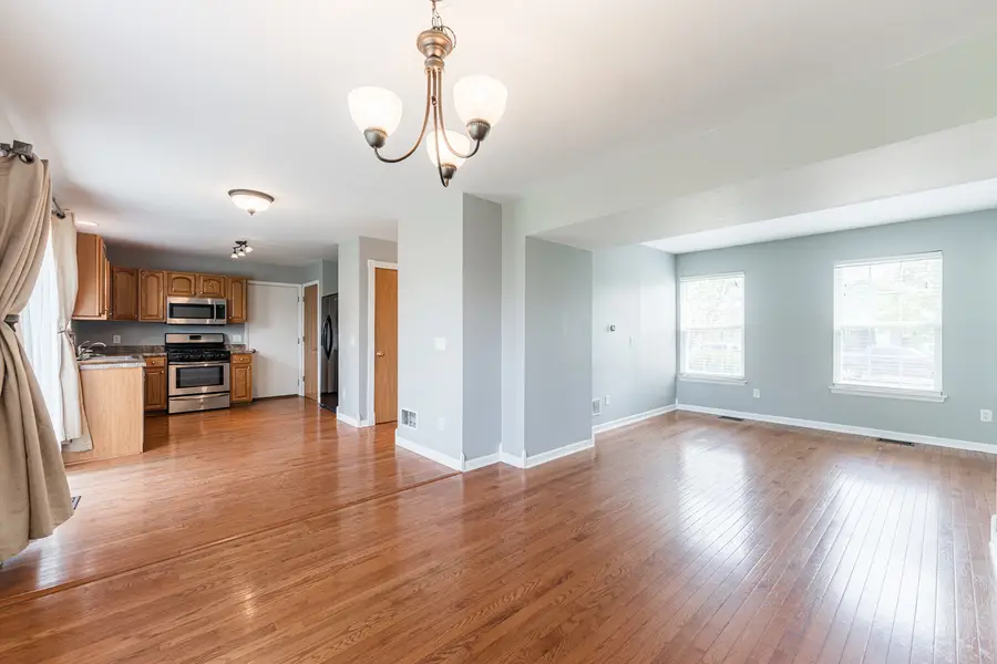 841 Pond Brook Avenue, Malta, IL 60150 - #2