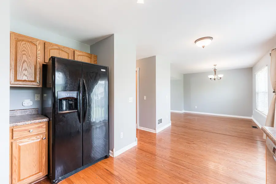 841 Pond Brook Avenue, Malta, IL 60150 - #3