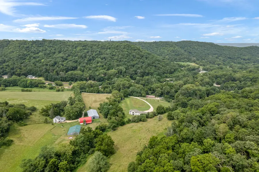 36415 Homer Valley Ln, Winona, MN 55987 - Image #2