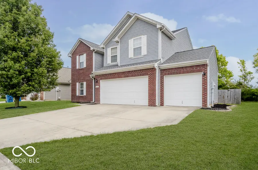 6563 Enclave Boulevard, Greenwood, IN 46143 - Image #2