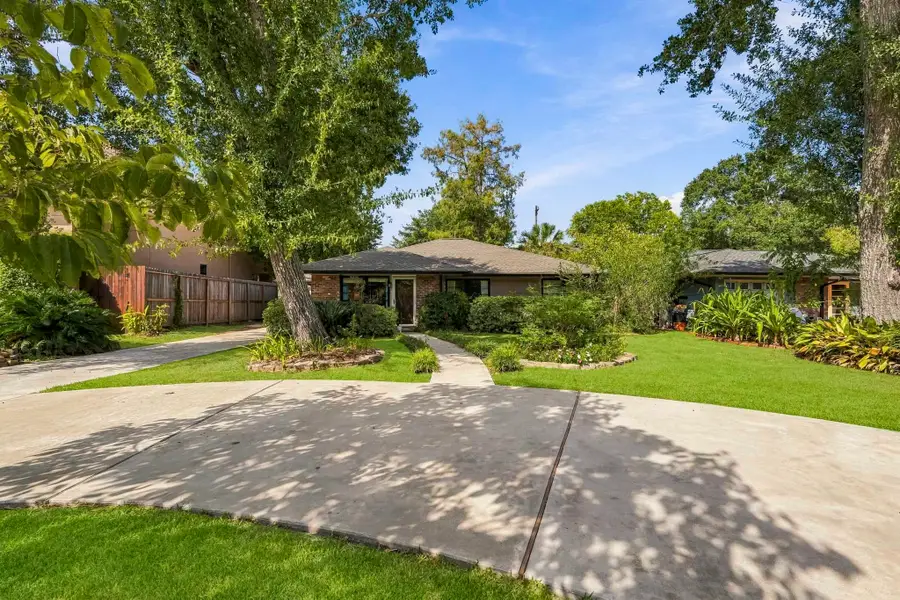 4612 Evergreen Street, Bellaire, TX 77401 - #3
