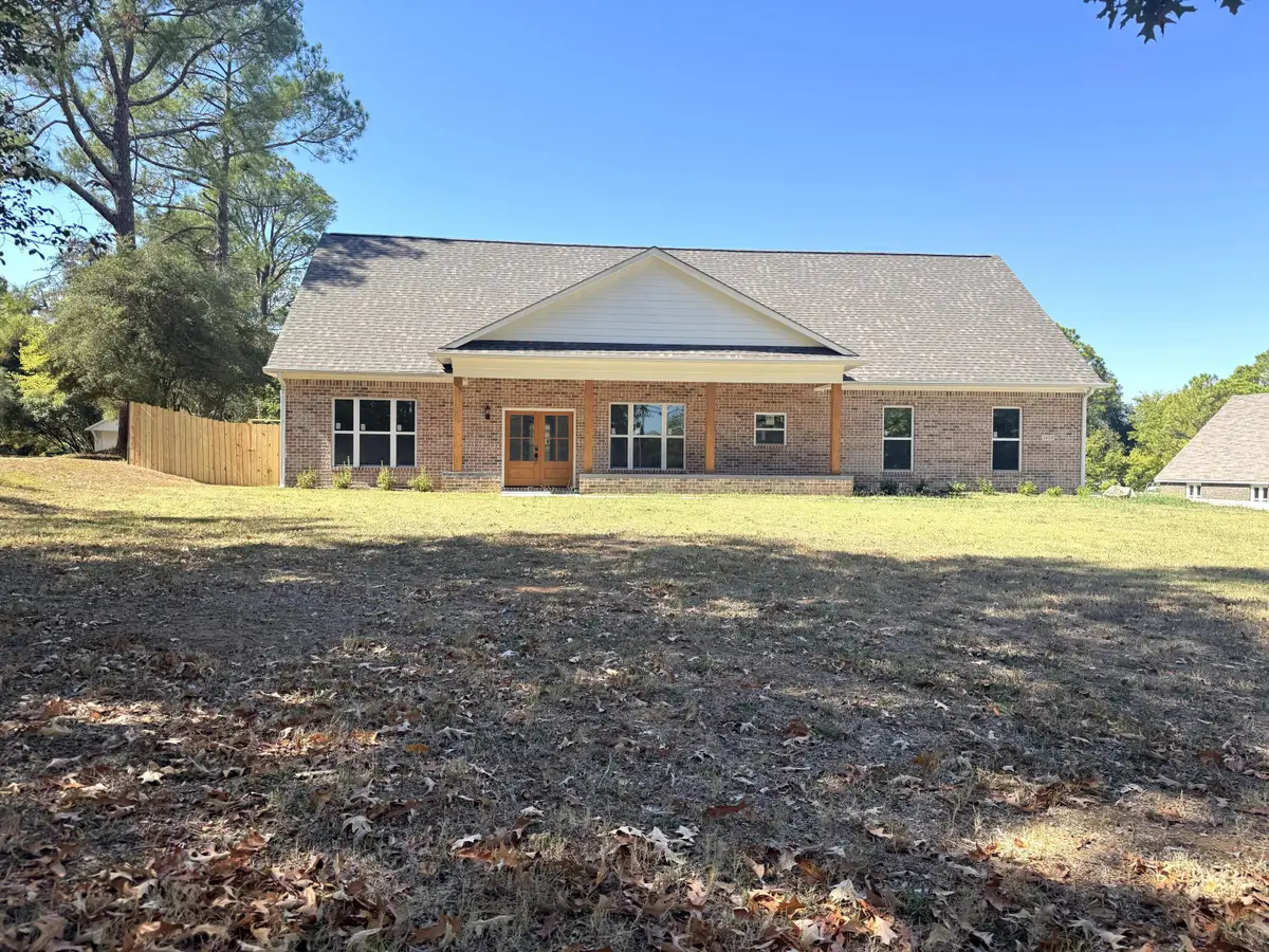 2020 Lawndale Dr., Tupelo, MS 38801 - #1