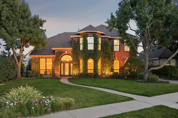 9910 Lincolnshire Lane, Rockwall, TX 75087