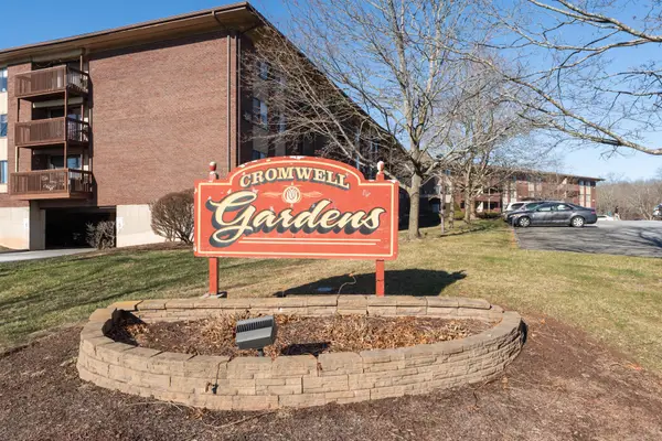 2113 Cromwell Hills Drive #2113, Cromwell, CT 06416