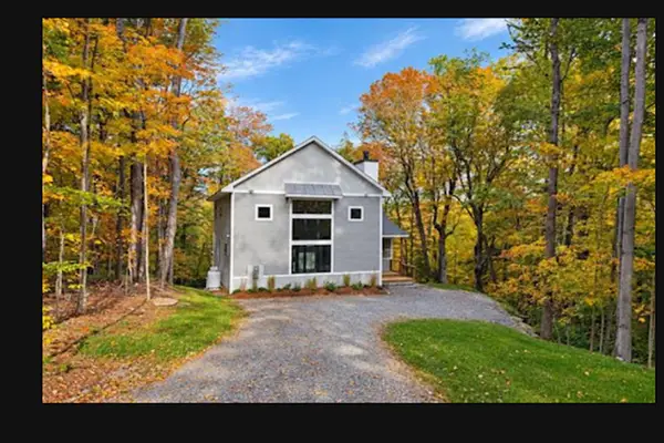 47 West Road, Wilmington, VT 05363