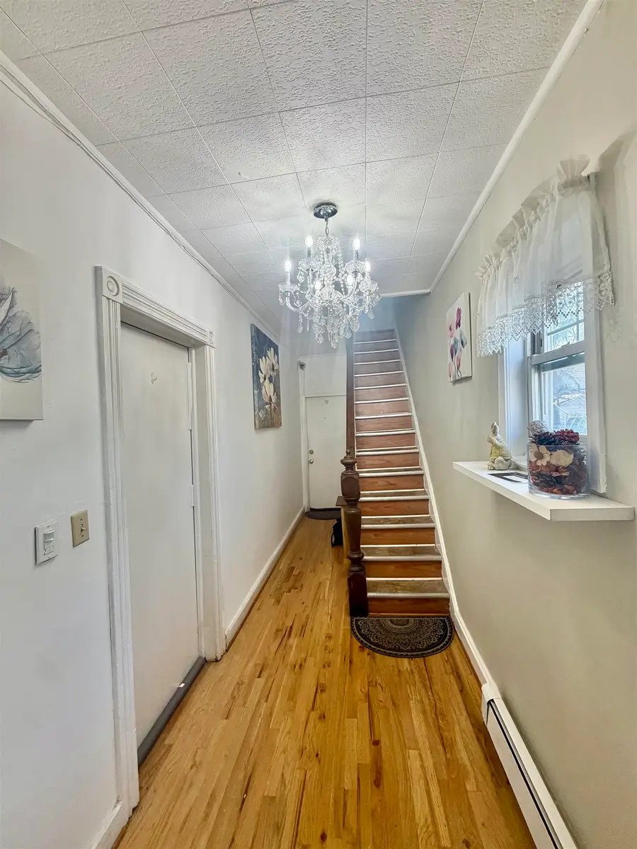 212 Plainfield Ave , 2, Jersey City, NJ 07306 - #2