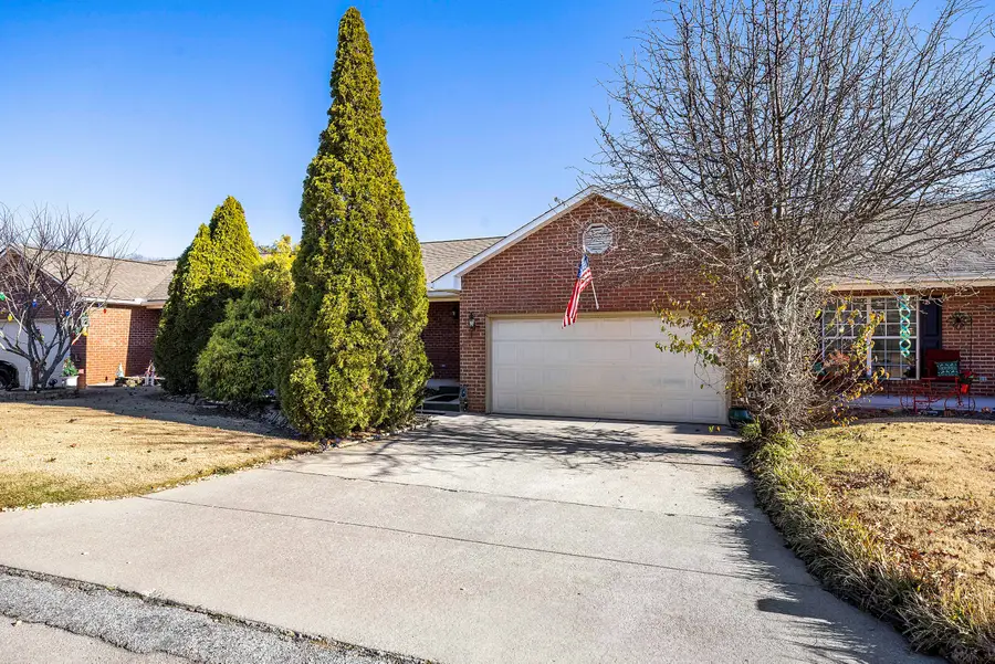 912 Muirfield Drive, Maryville, TN 37801 - #2