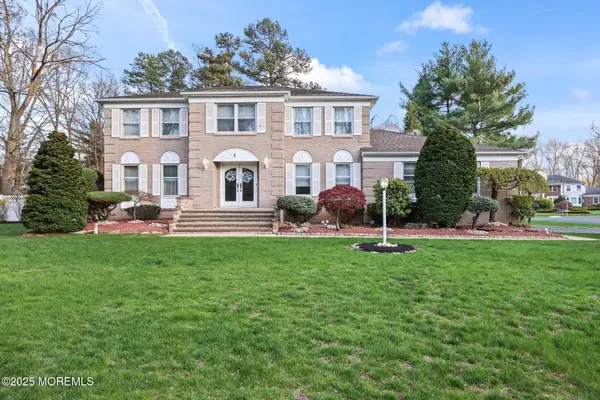 1 Montreal Woods Court, Manalapan, NJ 07726