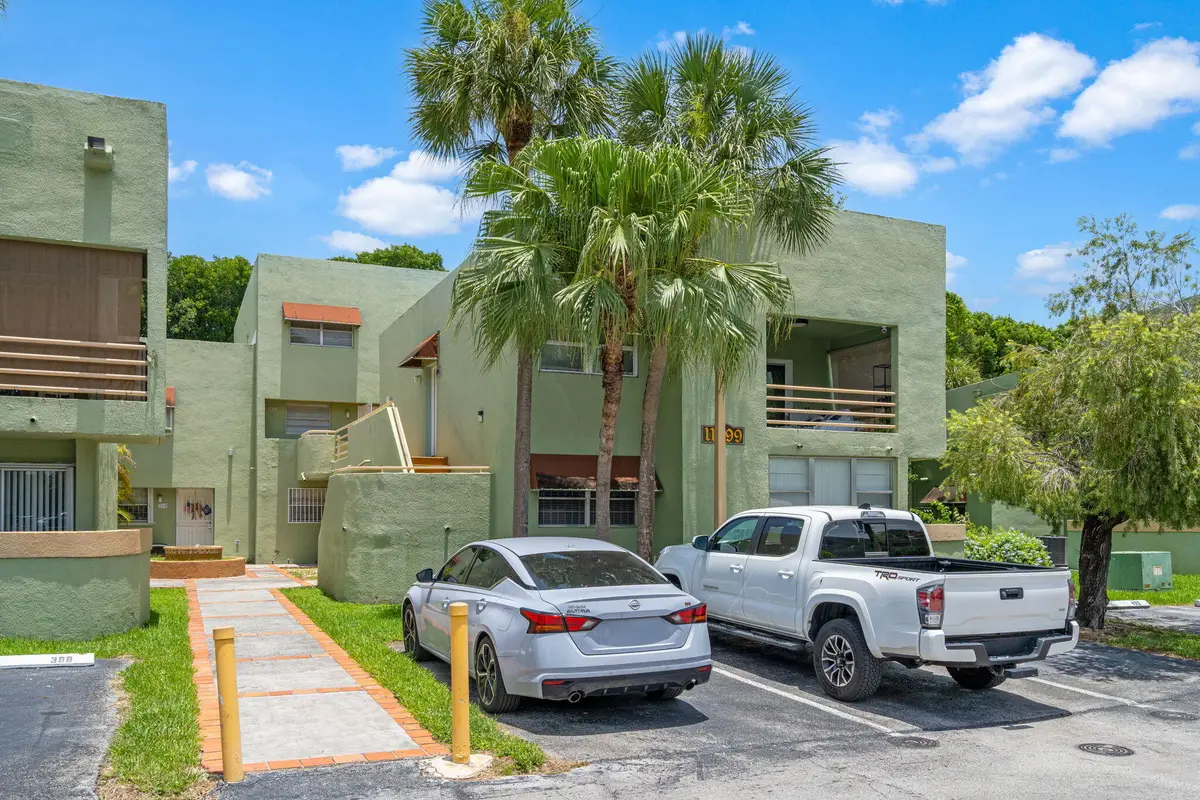 11099 NW 7th Street, Miami, FL 33172 - #1