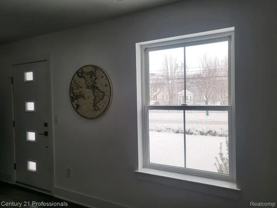 2917 Summers Place #null, Troy, MI 48084 - Image #2