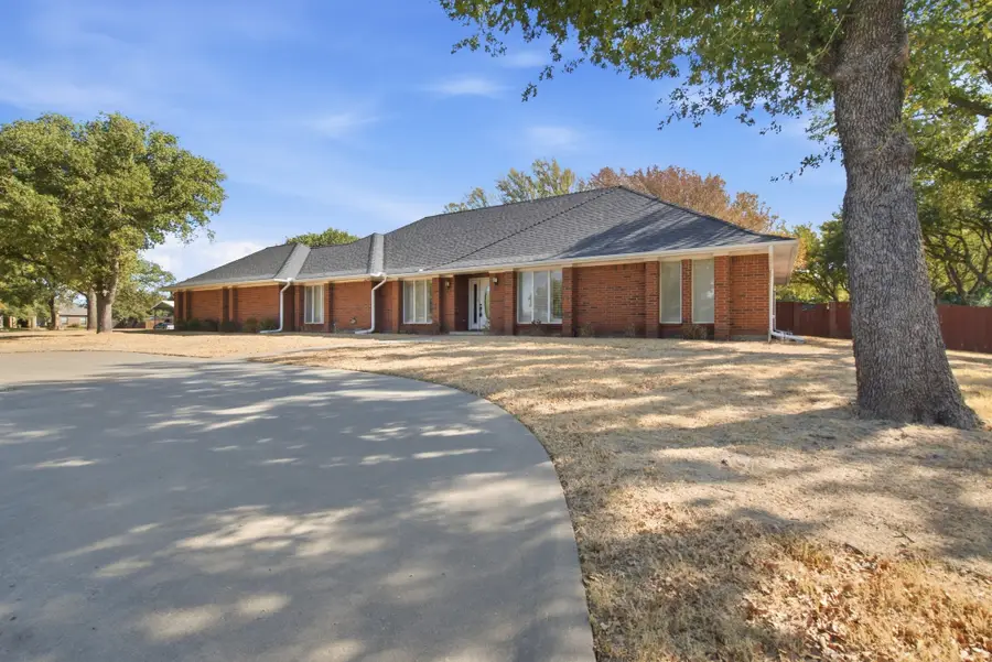 2116 Cherokee Loop, Graham, TX 76450 - #2