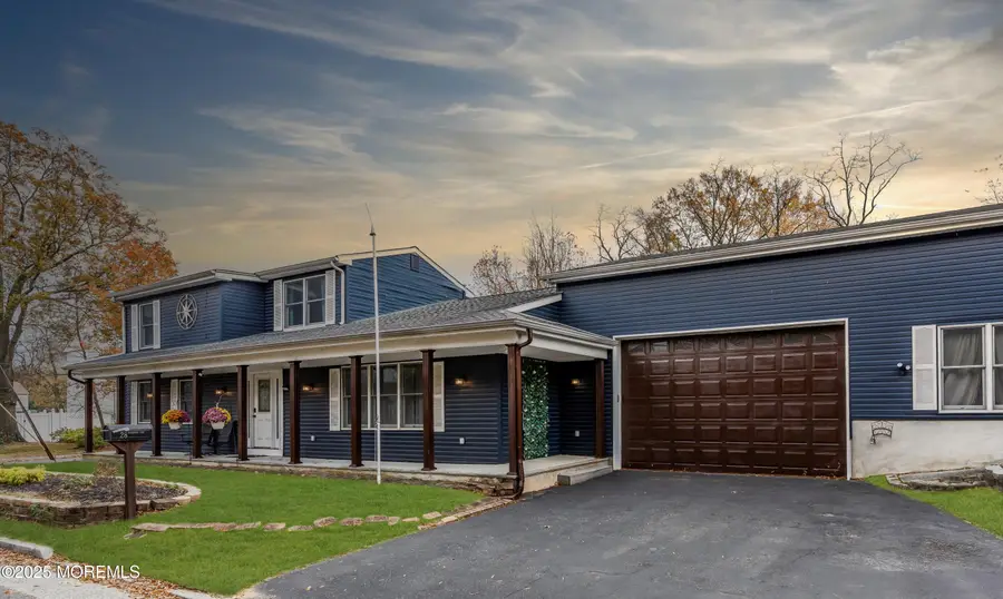 28 Duchess Avenue, Middletown, NJ 07748 - Image #3