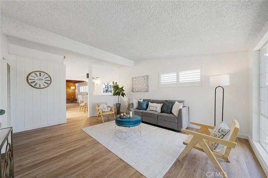 542 N Louise Avenue, Azusa, CA 91702 - #3