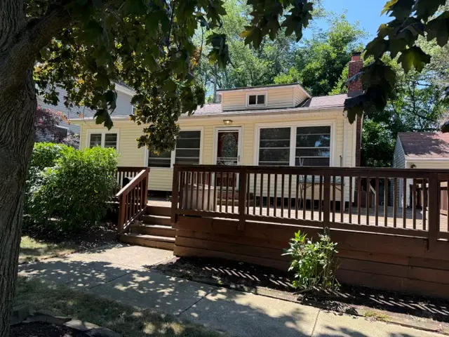 390 Oak Cliff Drive, Bay Village, OH 44140 - #3