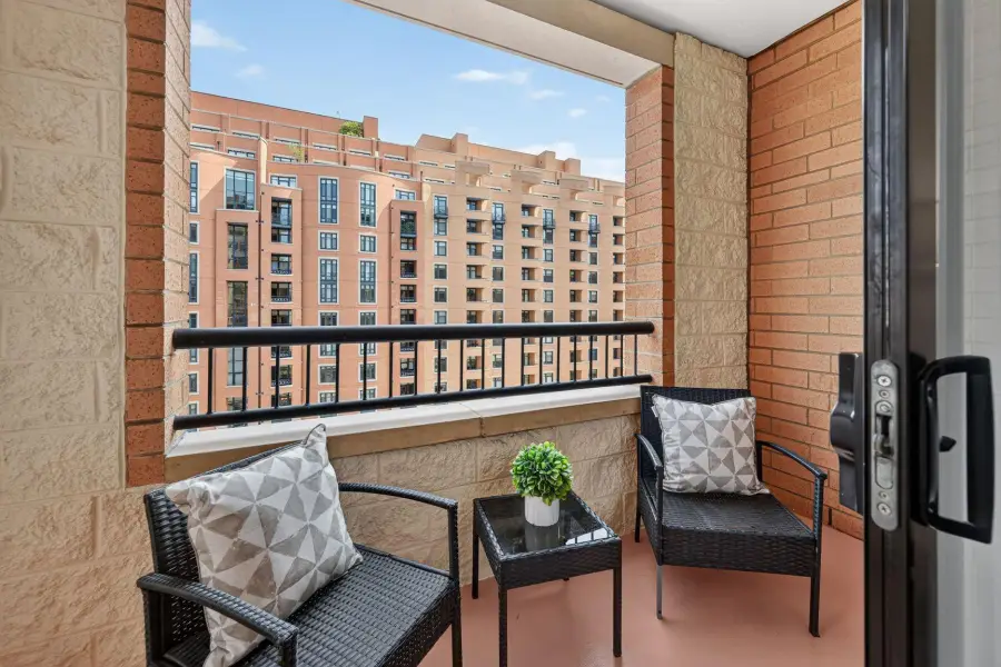 400 Massachusetts Ave Nw #711, Washington, DC 20001 - #3
