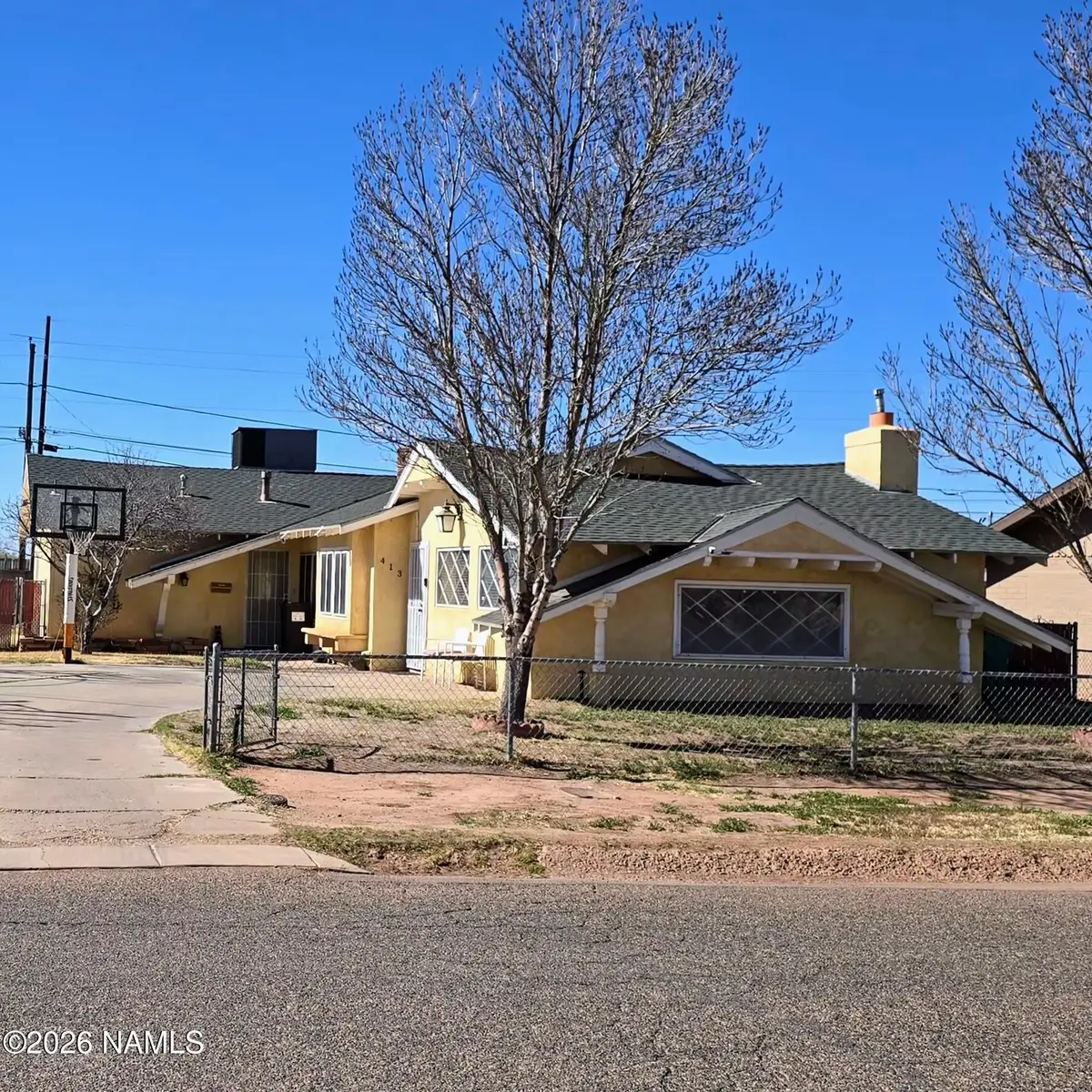 413 N Cottonwood Avenue, Winslow, AZ 86047 - #1