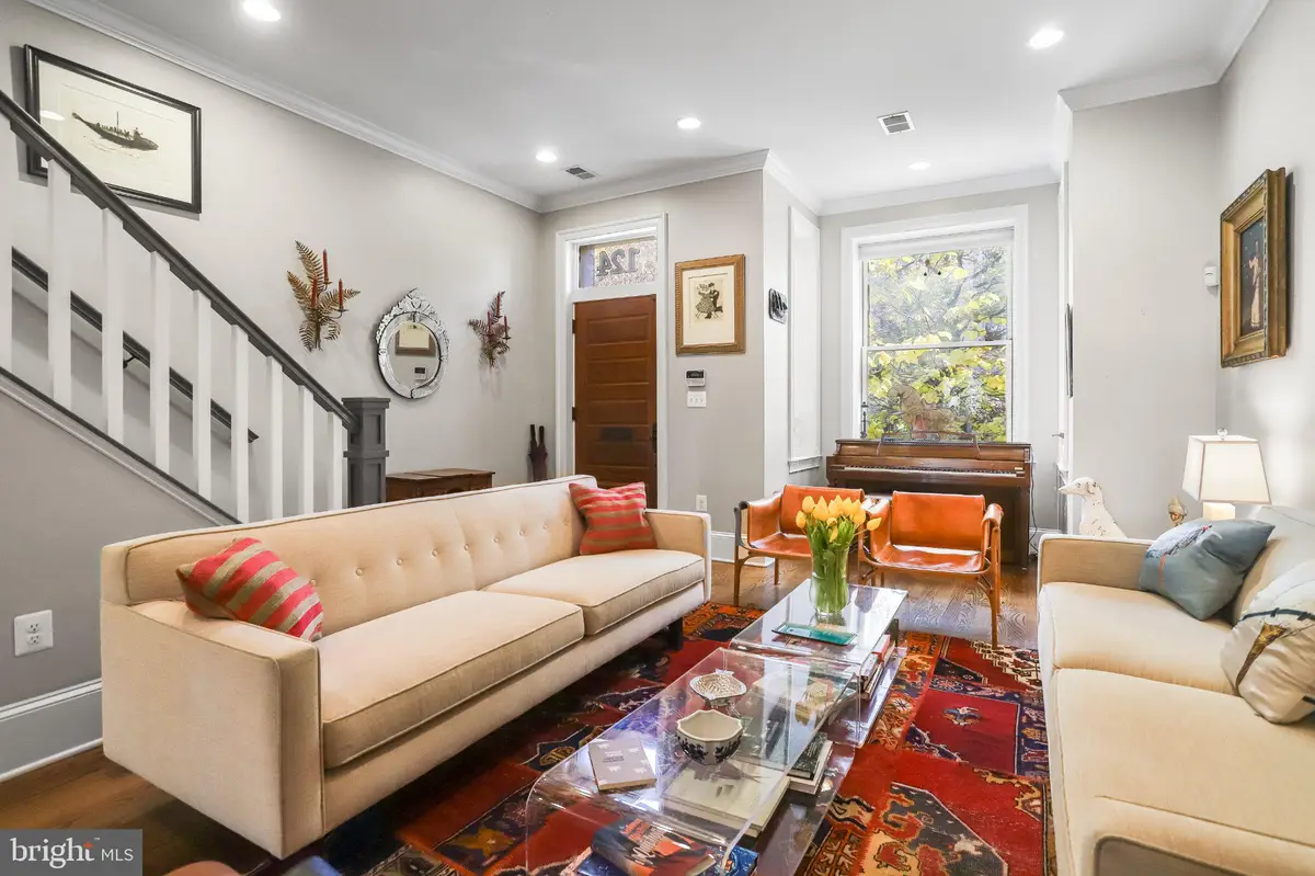 124 11th Street NE, Washington, DC 20002 - #1