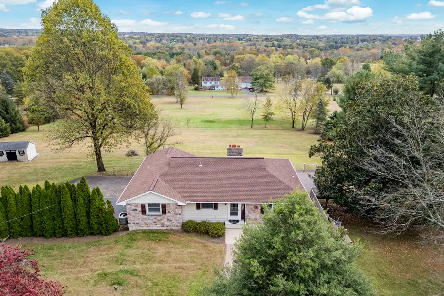 20 Highview Dr, Telford, PA 18969 - Image #3