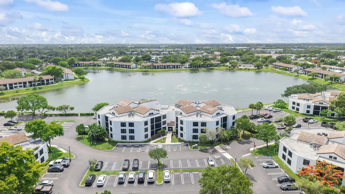 212 Lake Pointe Drive #Unit 302, Oakland Park, FL 33309 - #1