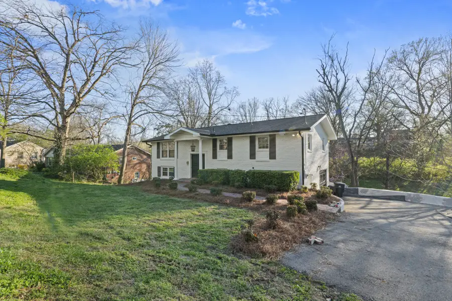 3325 Dumas Dr, Nashville, TN 37211 - #2