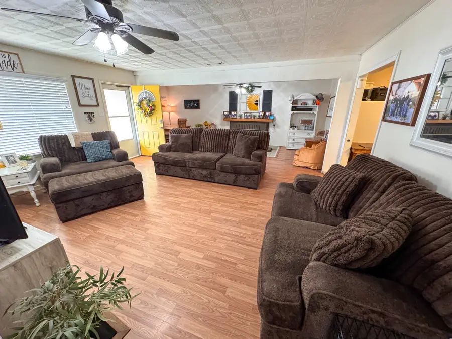2417 Avenue C St, Carlsbad, NM 88220 - #3
