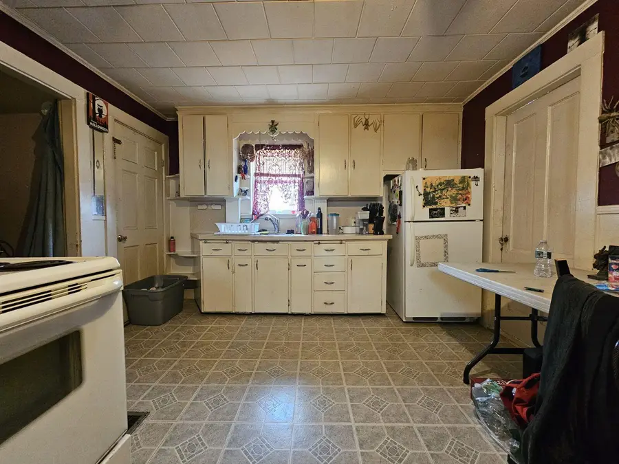 22 Thompson Street, Sanford, ME 04073 - #3