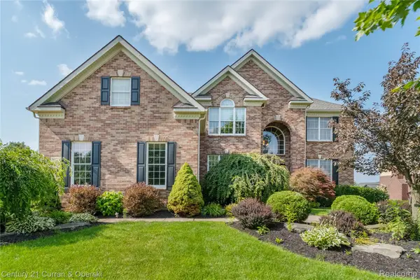 50738 Calvert Isle Drive, Novi, MI 48374