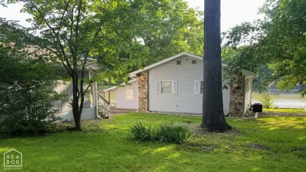 252 E Lakeshore Drive, Cherokee Village, AR 72529